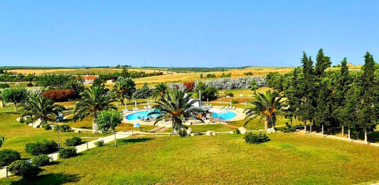 Olia Sea View Shared Pool Villa, Néa Fókaia Buitenkant foto