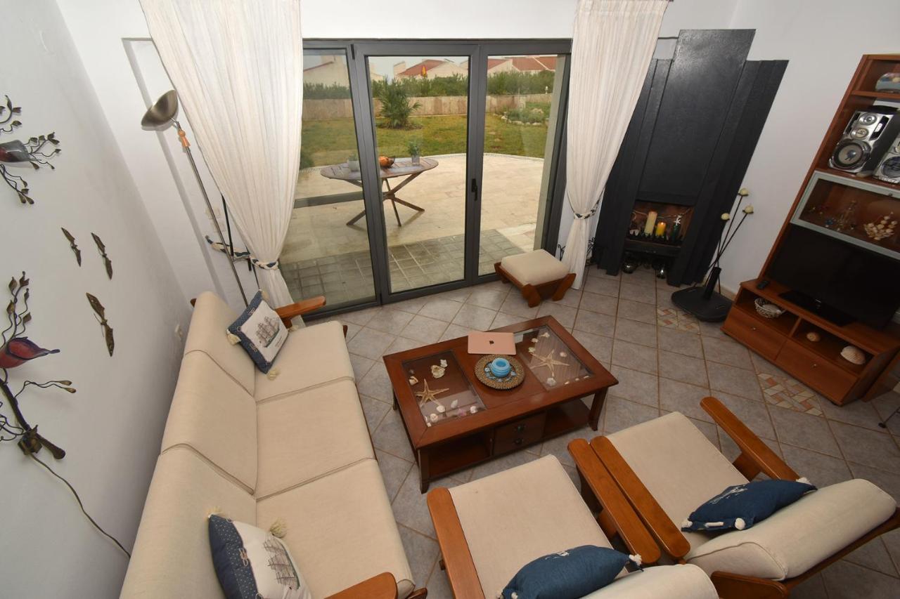 Olia Sea View Shared Pool Villa, Néa Fókaia Buitenkant foto