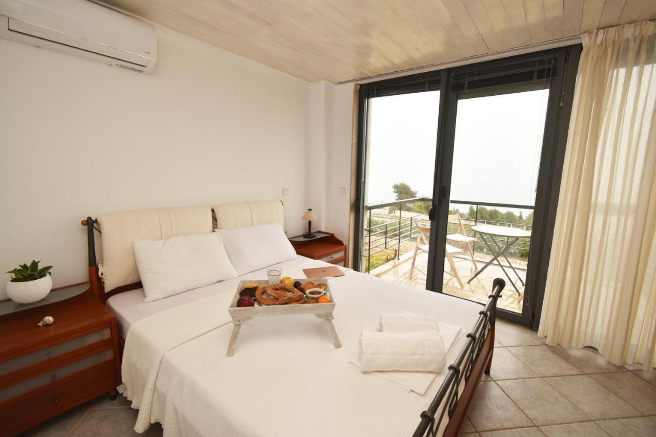 Olia Sea View Shared Pool Villa, Néa Fókaia Buitenkant foto